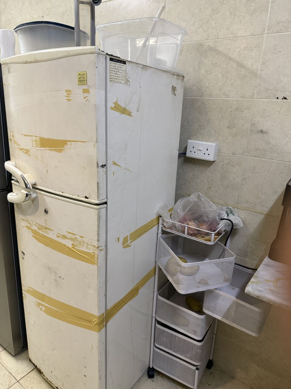 Dhahrat Laban, Appliances, SAR 300,  Refrigerator Working And Cooling Well