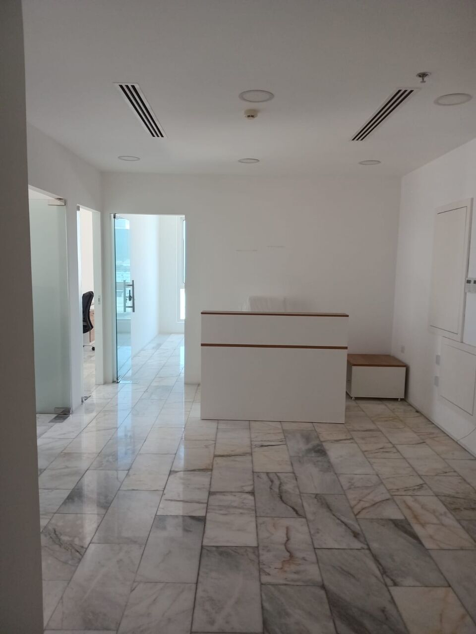 Al Seef, Offices, BHD 600,  92 Sq. Meter,  Office For Rent In Seef | High Floor | Prime Location