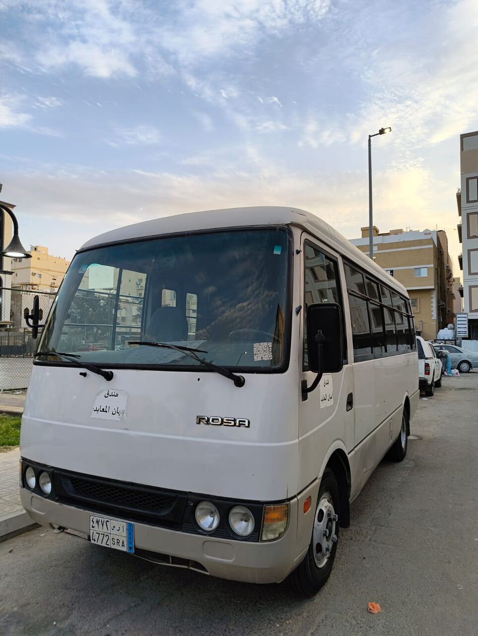Riyadh, Vehicles, Cars & Trucks , SAR 8500,  Mitsubishi,  2004,  Manual,  188000 KM,   Rosa , Petrol, 24 Seater For Rent