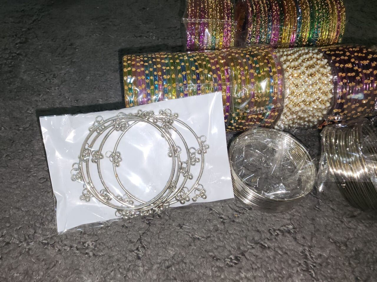 Jubail, Jewelry, SAR 100,  Artificial Indian Jwellery Set, Bangles And Chooriyan
