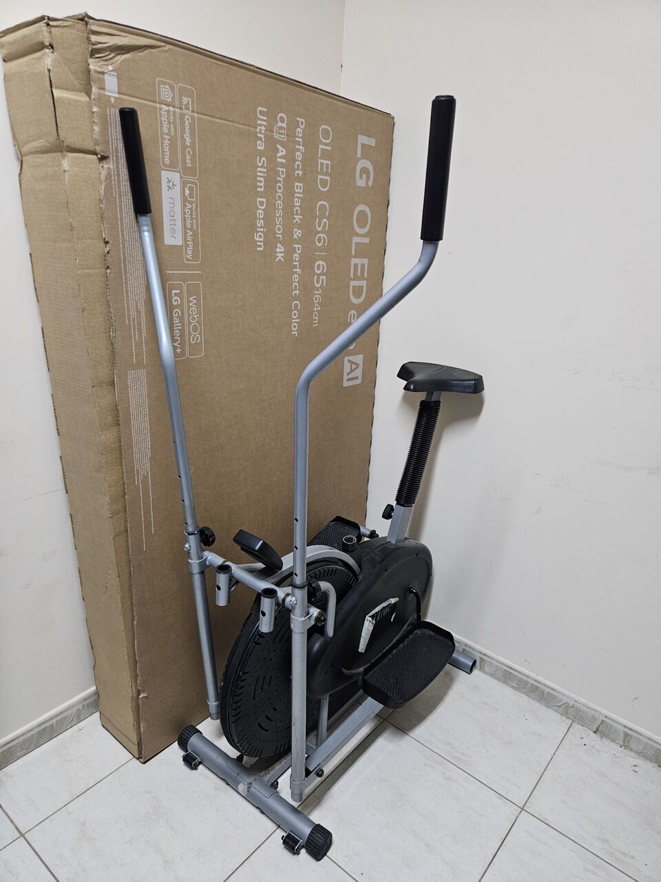 Jubail, Health & Beauty Items, SAR 250,  Elliptical Cross Trainer And Exercise Bike