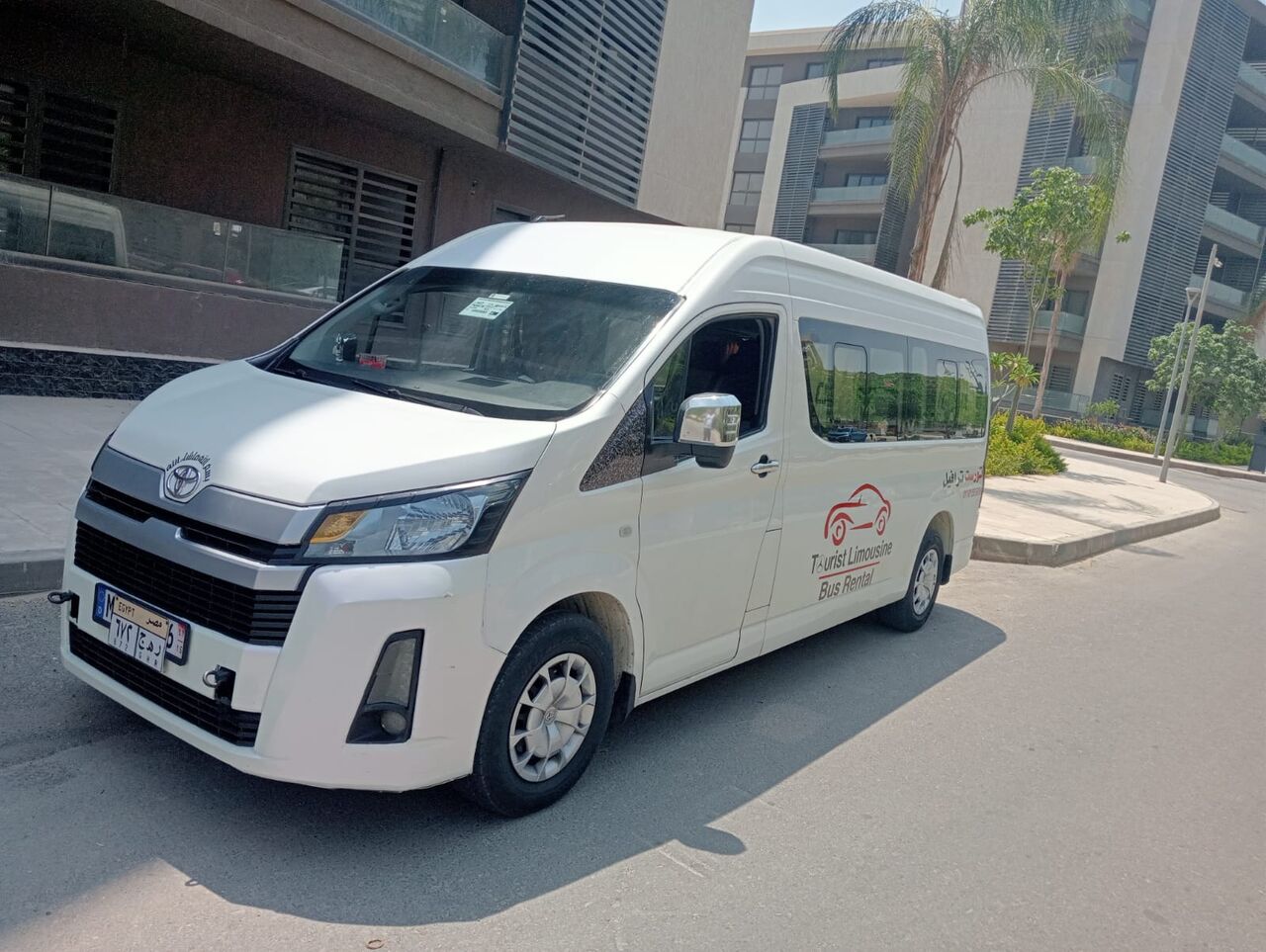 Cairo, Automotive, تويوتا هايس للإيجار مع سائق | رحلتك تبدأ برا