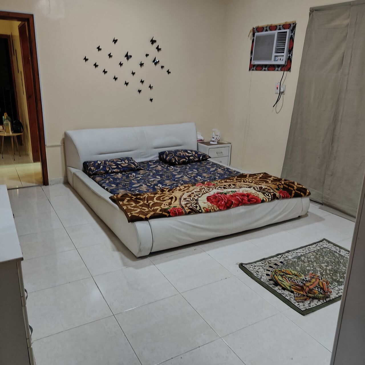 Jubail, Sublets, SAR 1300/month,  1 BR,  One Bed Room With Attach Bathroom, Without Kitchen In Al Hamrah Jubail