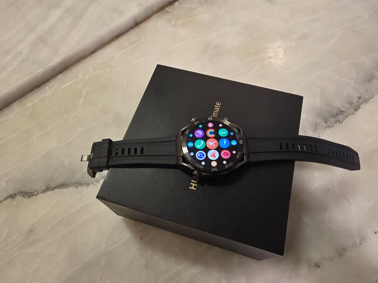 Al Sulaymaniyyah, Watches, SAR 1200,  HUAWEI WATCH Ultimate Black