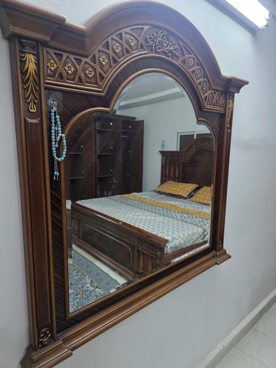 Riyadh, Furniture, SAR 600,  Bed Set With Dressing Table Wall Stand