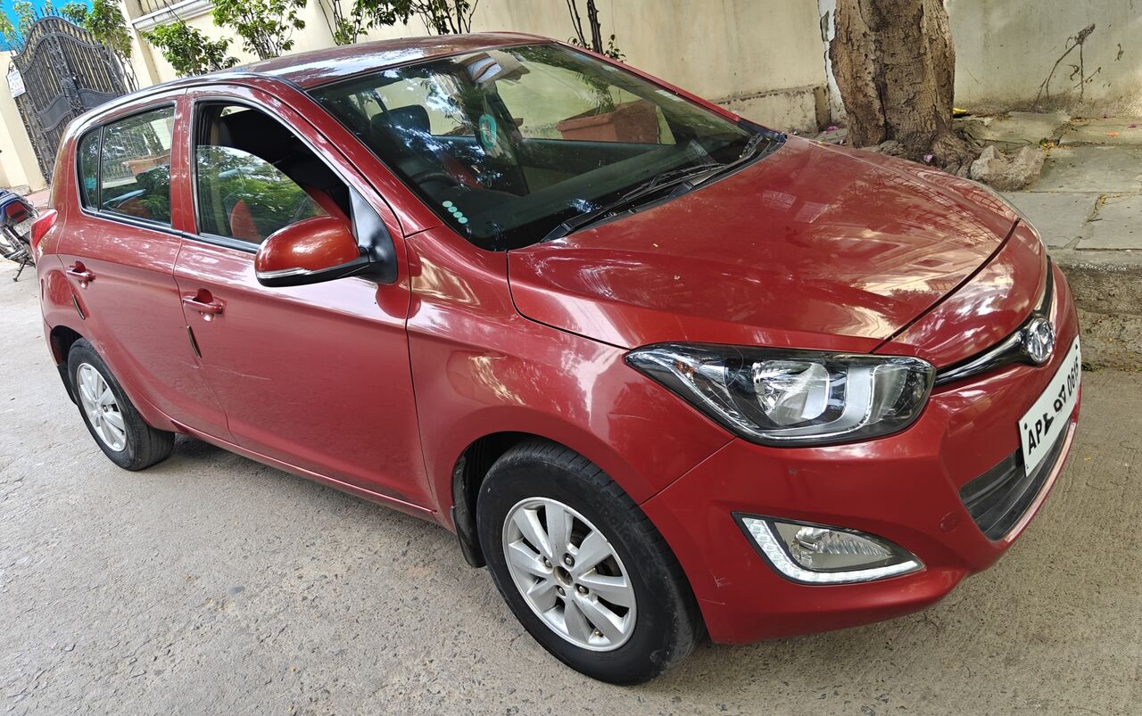 Hyderabad, Vehicles, Cars & Trucks , INR 3,  Hyundai I20 Sportz Diesel,  2013,  Manual,  87000 KM,  Excellent Condition, Ready To Drive