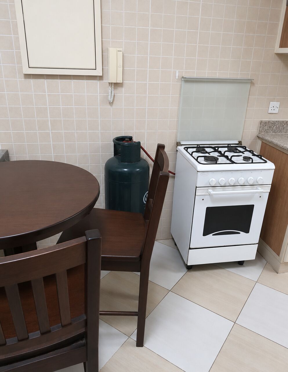Manama, Apartments, Flats, Houses & Villas, BHD 160/month,  Furnished,  Studio,  For Rent &ndash; Fully Furnished Studio Flat In Jeblat Hebshi.