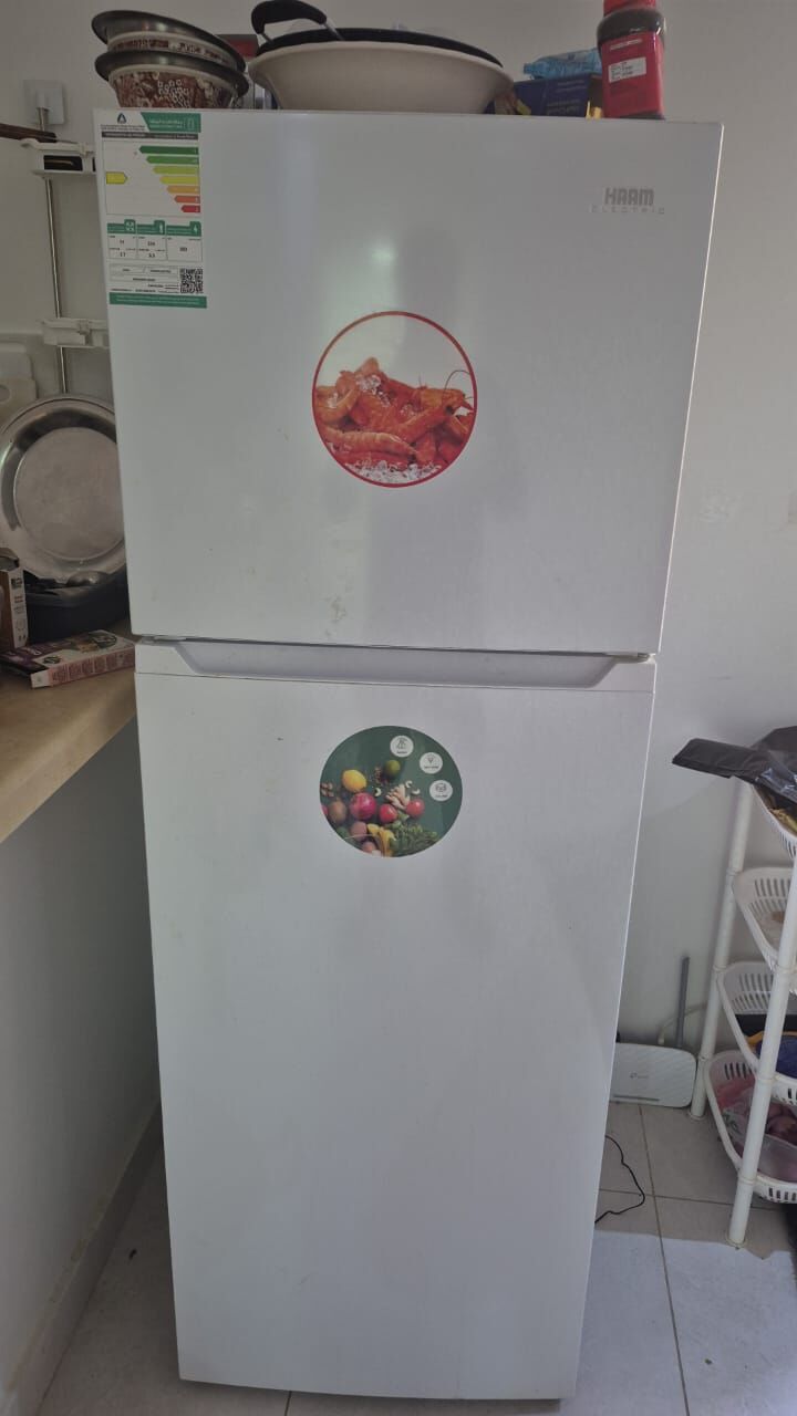 Jeddah, Household Items, SAR 1,  Ac, Bed, Almirah, Cabinet, Table, Chair Washing Machine, Etc... Total Material For Sell