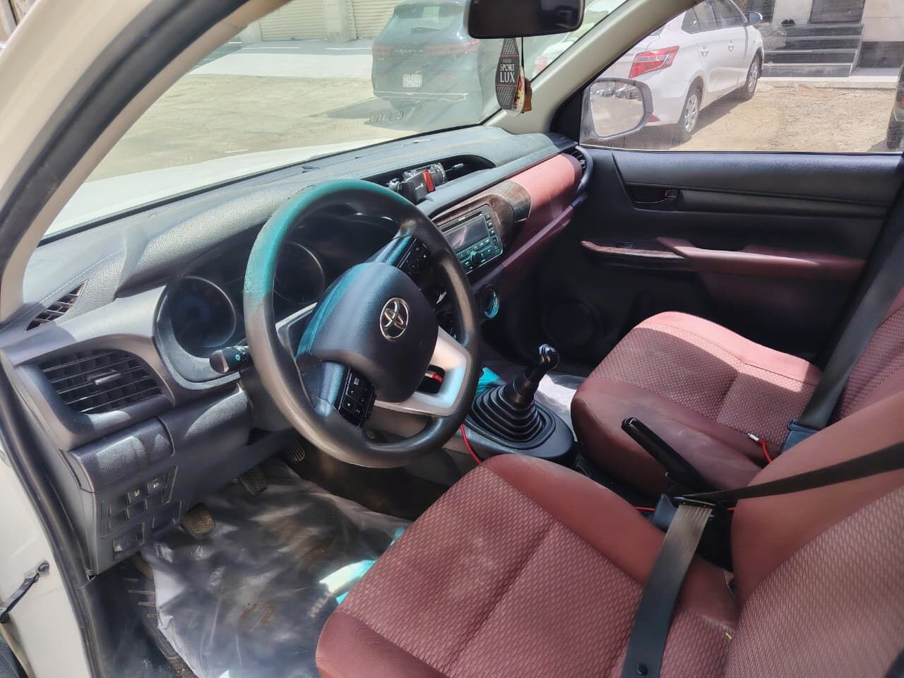 Jeddah, Vehicles, Cars & Trucks , SAR 165000,  Toyota Hilux,  2020,  Manual,  204000 KM,  Hilux  Model For Sell At 165k