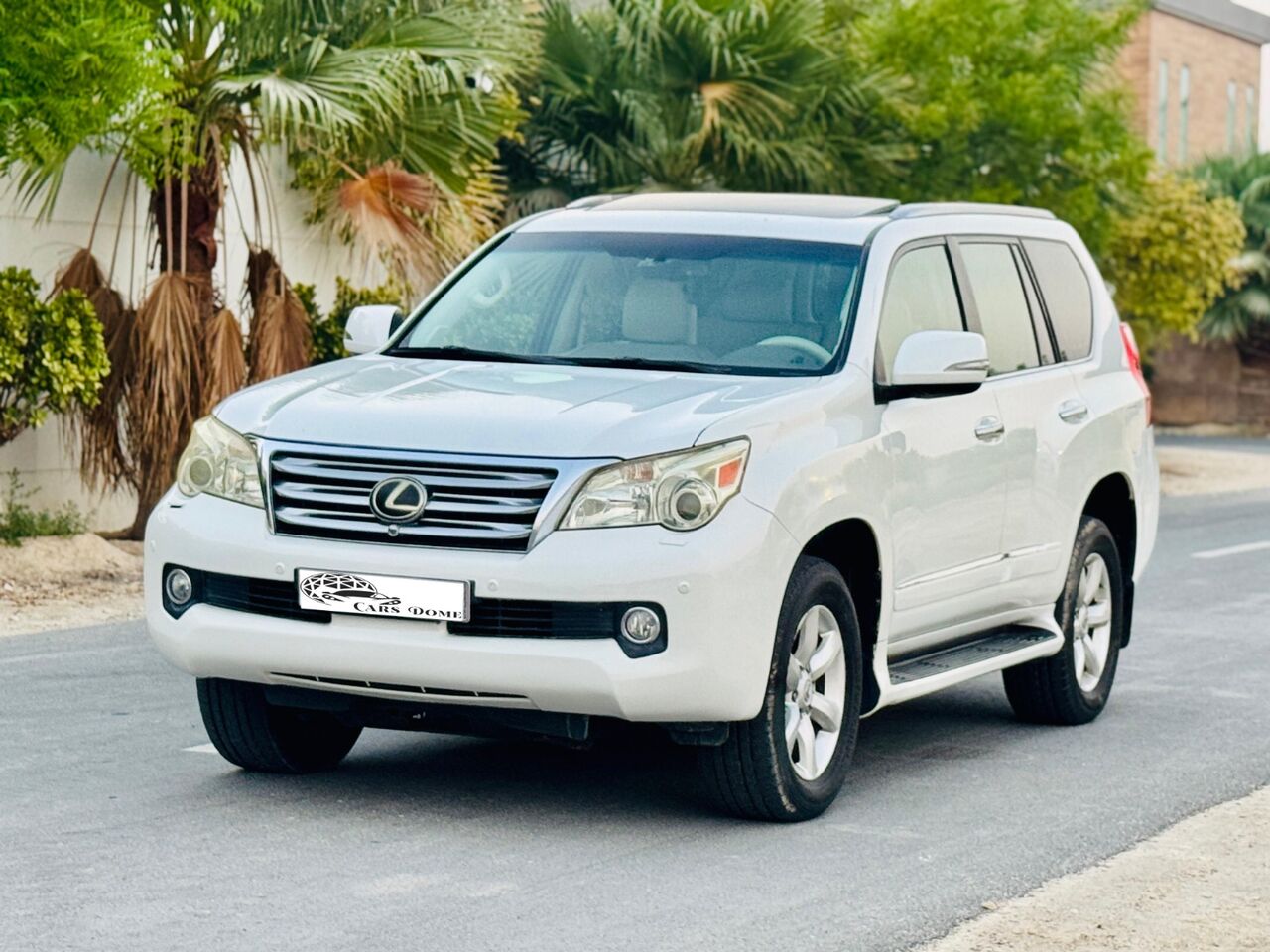 Manama, Vehicles, Cars & Trucks , BHD 5700,  Lexus GX,  2010,  Automatic,  247000 KM,  Full Option  - GX460 - 7 Seat Luxury SUV