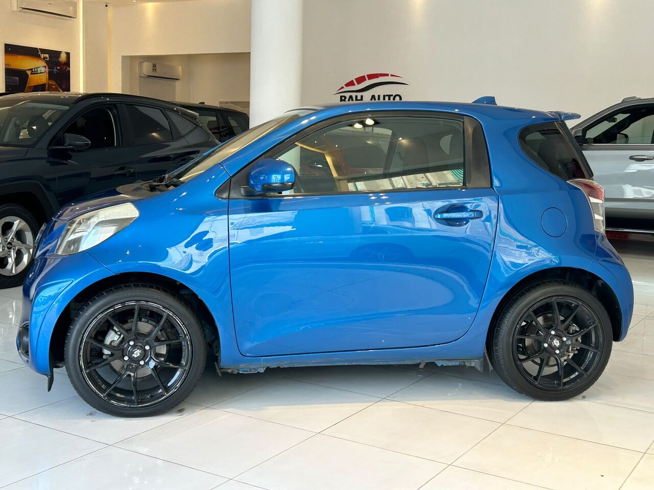 East Riffa, Vehicles, Cars & Trucks , BHD 2650,  Toyota IQ,  2012,  Automatic,  125000 KM,   MODEL  FOR SALE