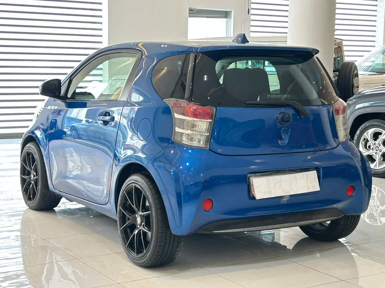 East Riffa, Vehicles, Cars & Trucks , BHD 2650,  Toyota IQ,  2012,  Automatic,  125000 KM,   MODEL  FOR SALE