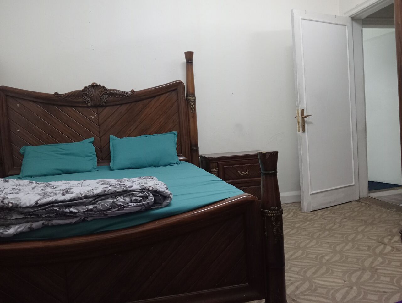 Al Bathaa, Apartments, Flats, Houses & Villas, SAR 3050/month,  Furnished,  2 BR,  Fully Furnished Apartment Available For Pakistani And Indians Families Only..
