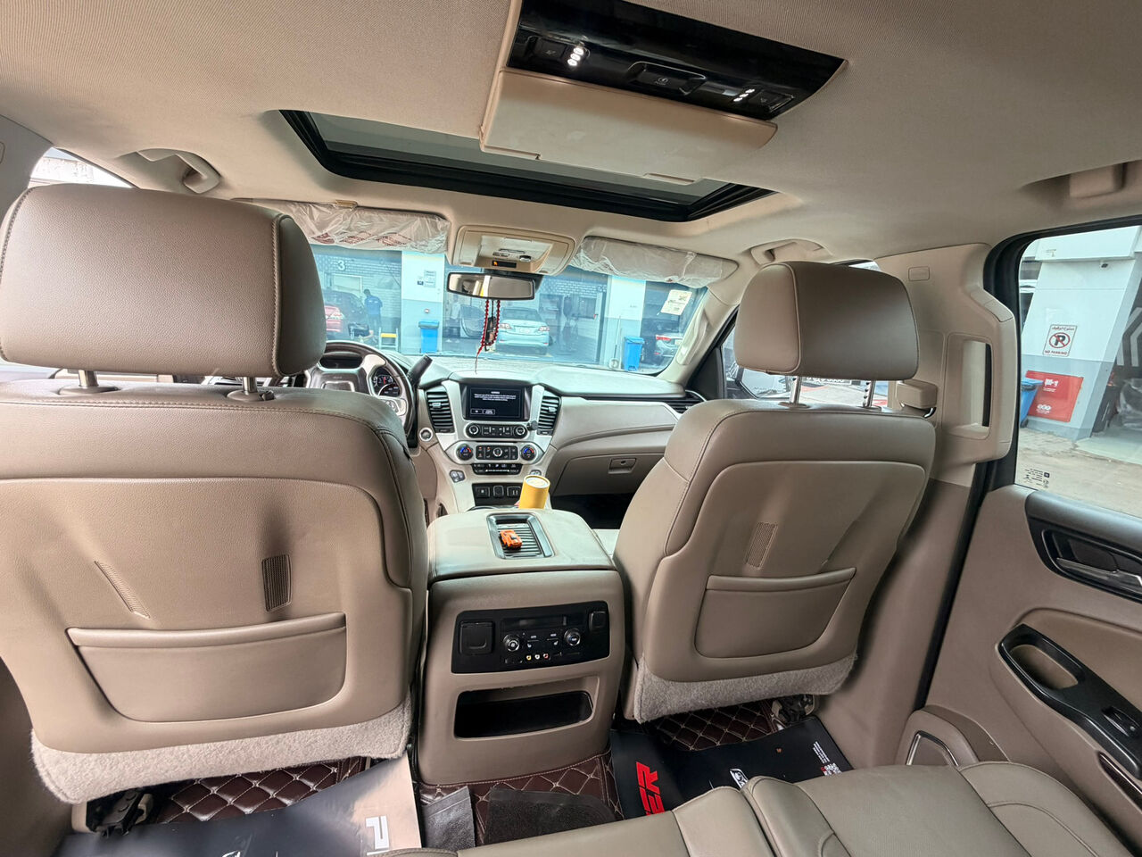 Madinah, Vehicles, Cars & Trucks , SAR 100000,  Gmc Yukon XL,  2015,  Automatic,  128000 KM,