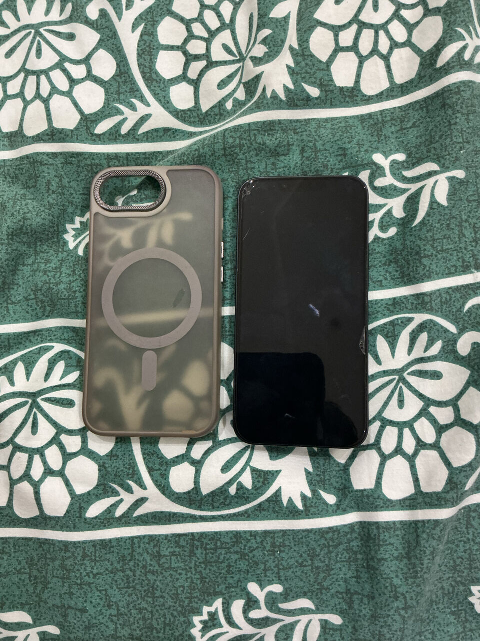 Riyadh, Mobile Phones, SAR 3000,  IPhone 16e 128Gb 93% Battery Health