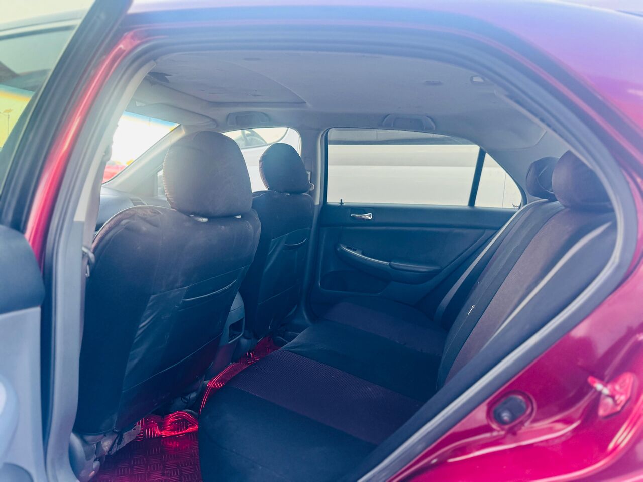 Manama, Vehicles, Cars & Trucks , BHD 950,  Honda Accord,  2005,  315000 KM,  With Sunroof