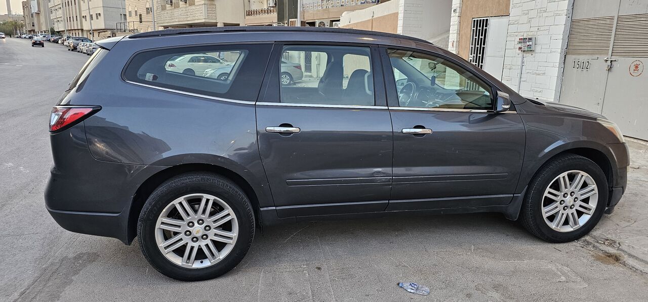 Riyadh, Vehicles, Cars & Trucks , SAR 38000,  Chevrolet Traverse LT,  2014,  Automatic,  220113 KM,