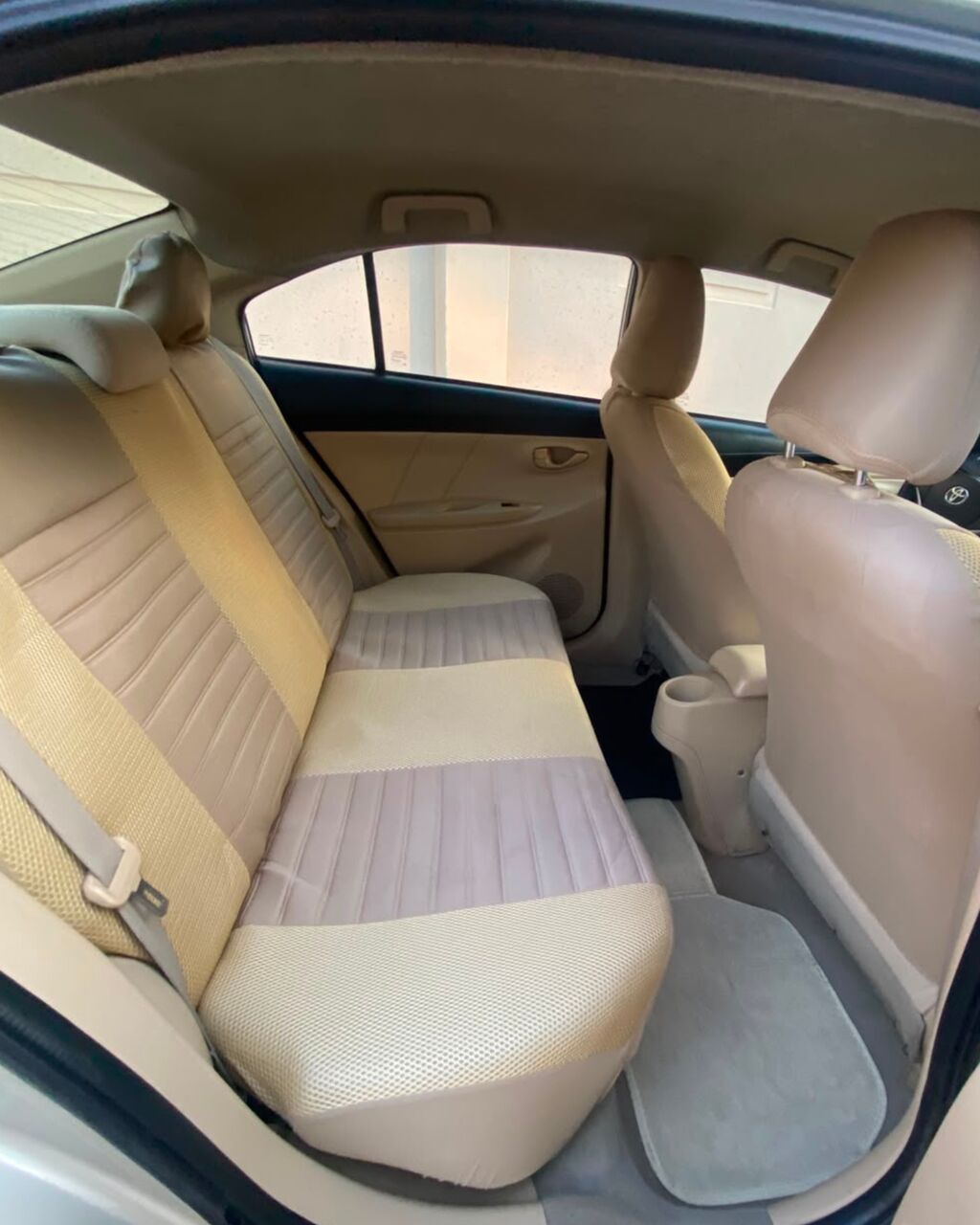 Zinj, Vehicles, Cars & Trucks , BHD 3100,  Toyota Yaris,  2017,  Automatic,  95015 KM,