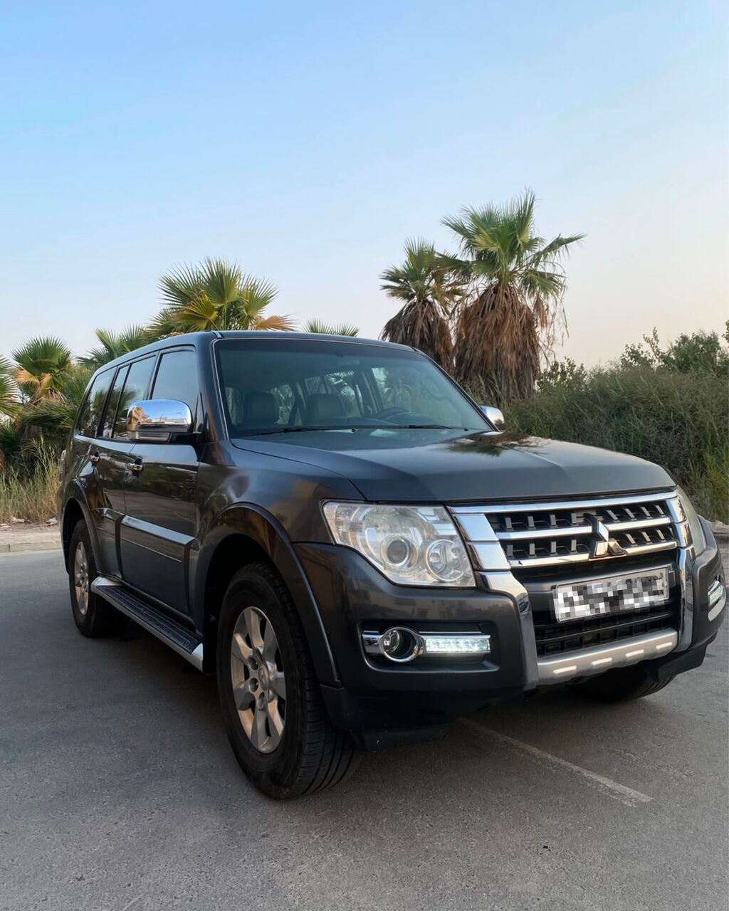 Zinj, Vehicles, Cars & Trucks , BHD 4400,  Mitsubishi Pajero,  2016,  Automatic,  156000 KM,    | For Sale
