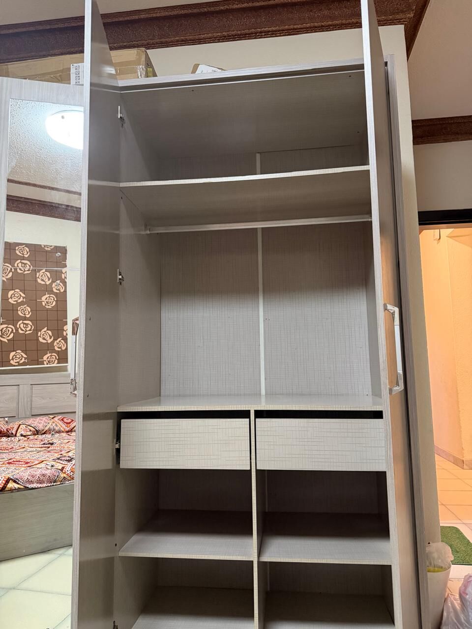 Al Muruj, Furniture, SAR 699,  🚪 3-Door Wardrobe For Sale - Cupboard With Hangers & Shelves