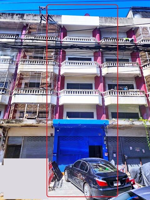 Bangkok, Villas, THB 21999,  20 Sq. Feet,  BTS On Nut 1 Km. On Nut 4-12 Sukhumvit 81, There Are 2 7-11 In The Alley 30 M. And 100 M.