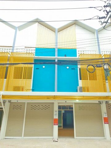 Bangkok, Villas, THB 19999,  16 Sq. Feet,  Newly Renovated Townhouse, 3 Floors, Charansanitwong 71-79, Near MRT Bang Phlat, 550 M.,
