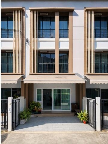 Bangkok, Villas, THB 26999,  17 Sq. Feet,  Townhome, 3 Floors, 3 Bedrooms, 3 Bathrooms, Size 16.5 Sq M, 200 Sq M, Near Big C,
