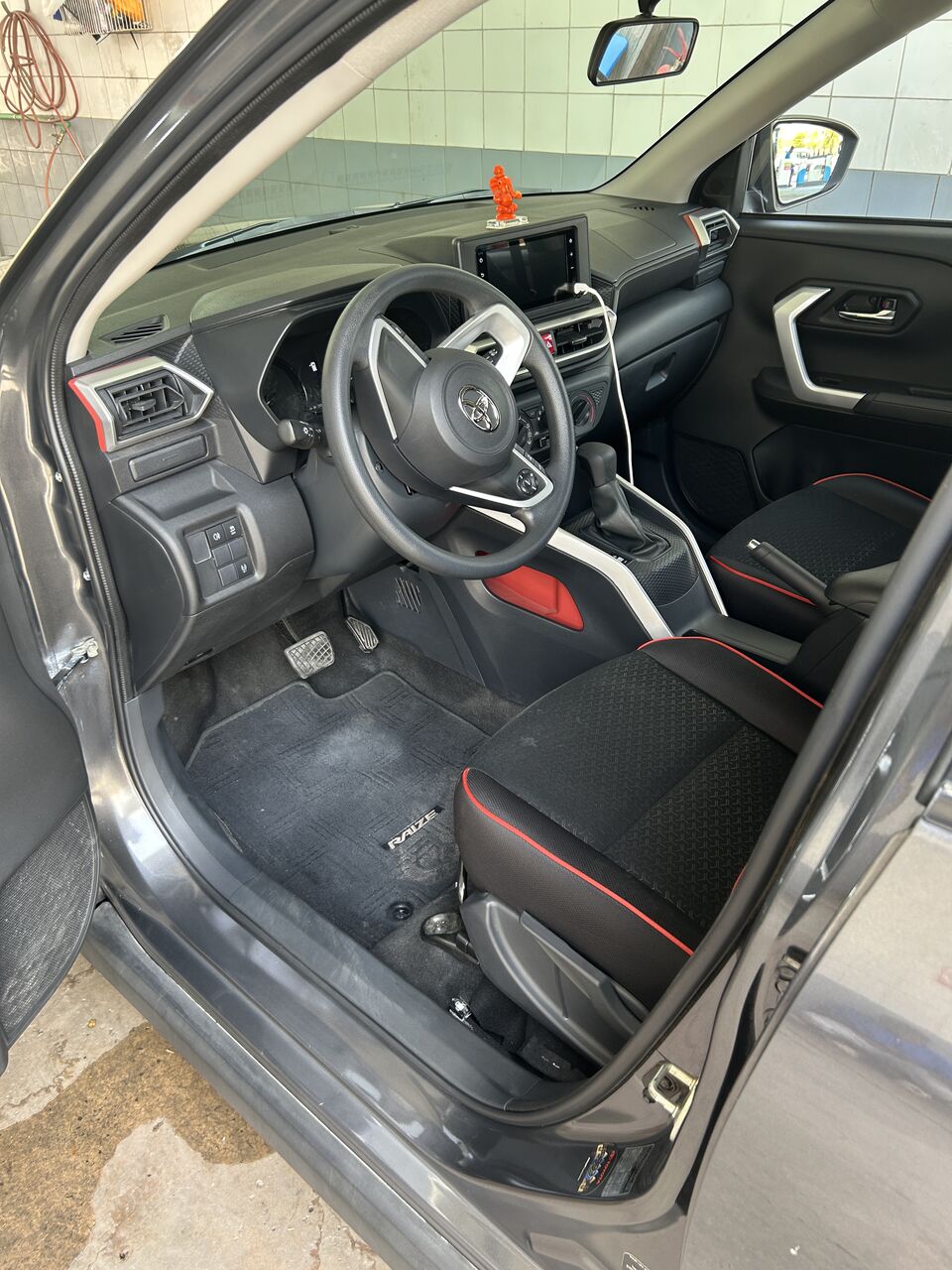 Al Malaz, Vehicles, Cars & Trucks , SAR 50000,  Toyota RAIZ,  2023,  Automatic,  10450 KM,  Car Is In Excellent Condition.