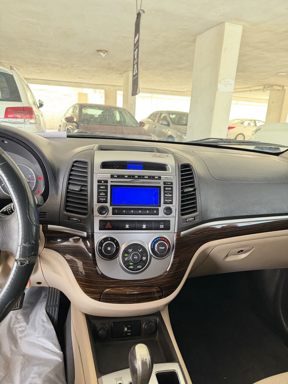 Dammam, Vehicles, Cars & Trucks , SAR 20000,  Hyundai Santa Fe,  2012,  Automatic,  466000 KM,