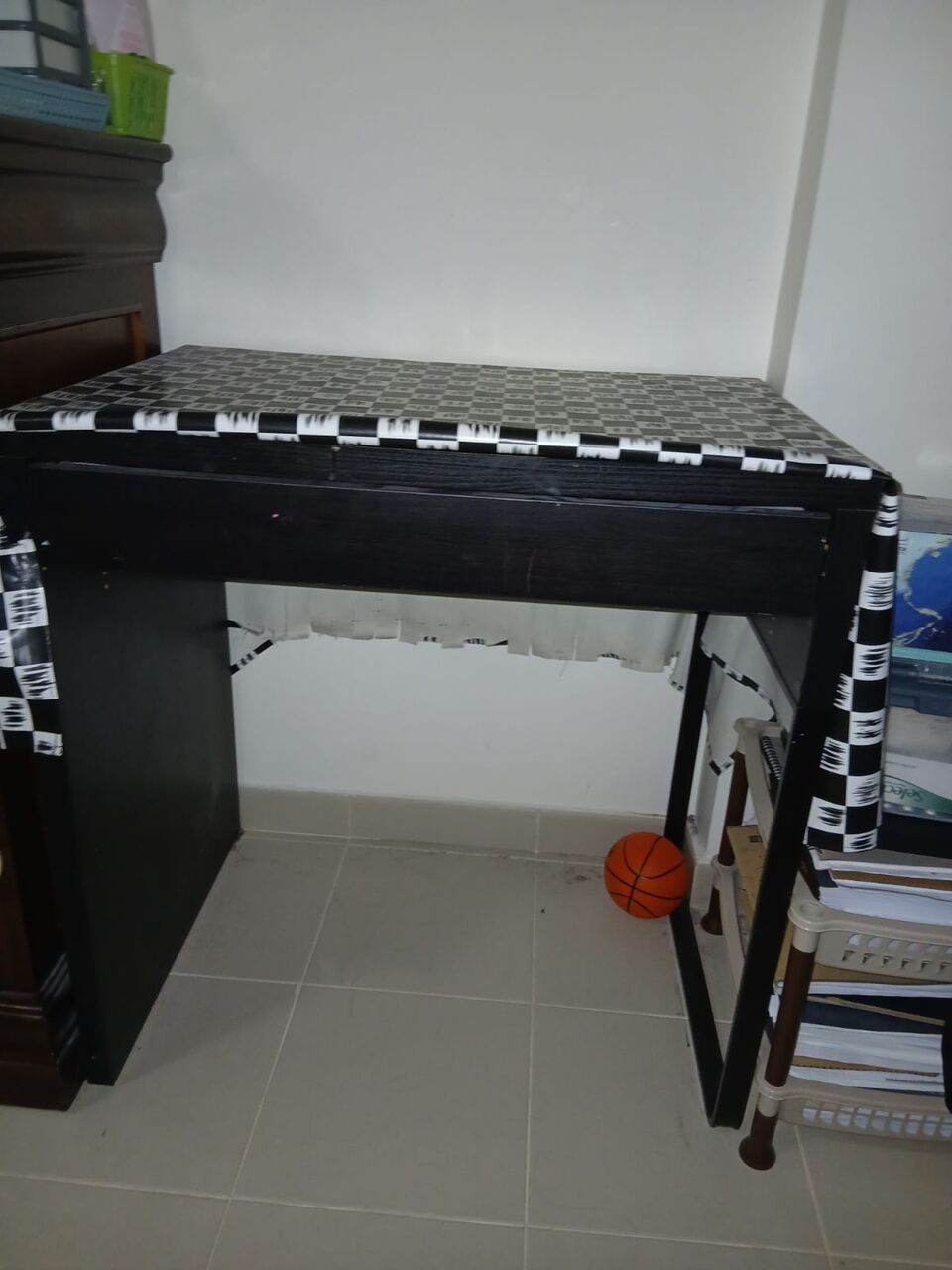Khobar, Furniture, SAR 30,  Desk (Price Negotiable)