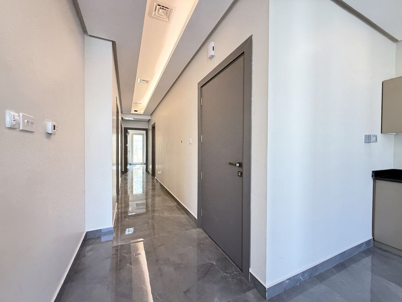 Abu Halifa, Apartments, Flats, Houses & Villas, KWD 450/month,  3 BR,  Abu Khalifa - 3 Bedrooms Apartment With Balcony