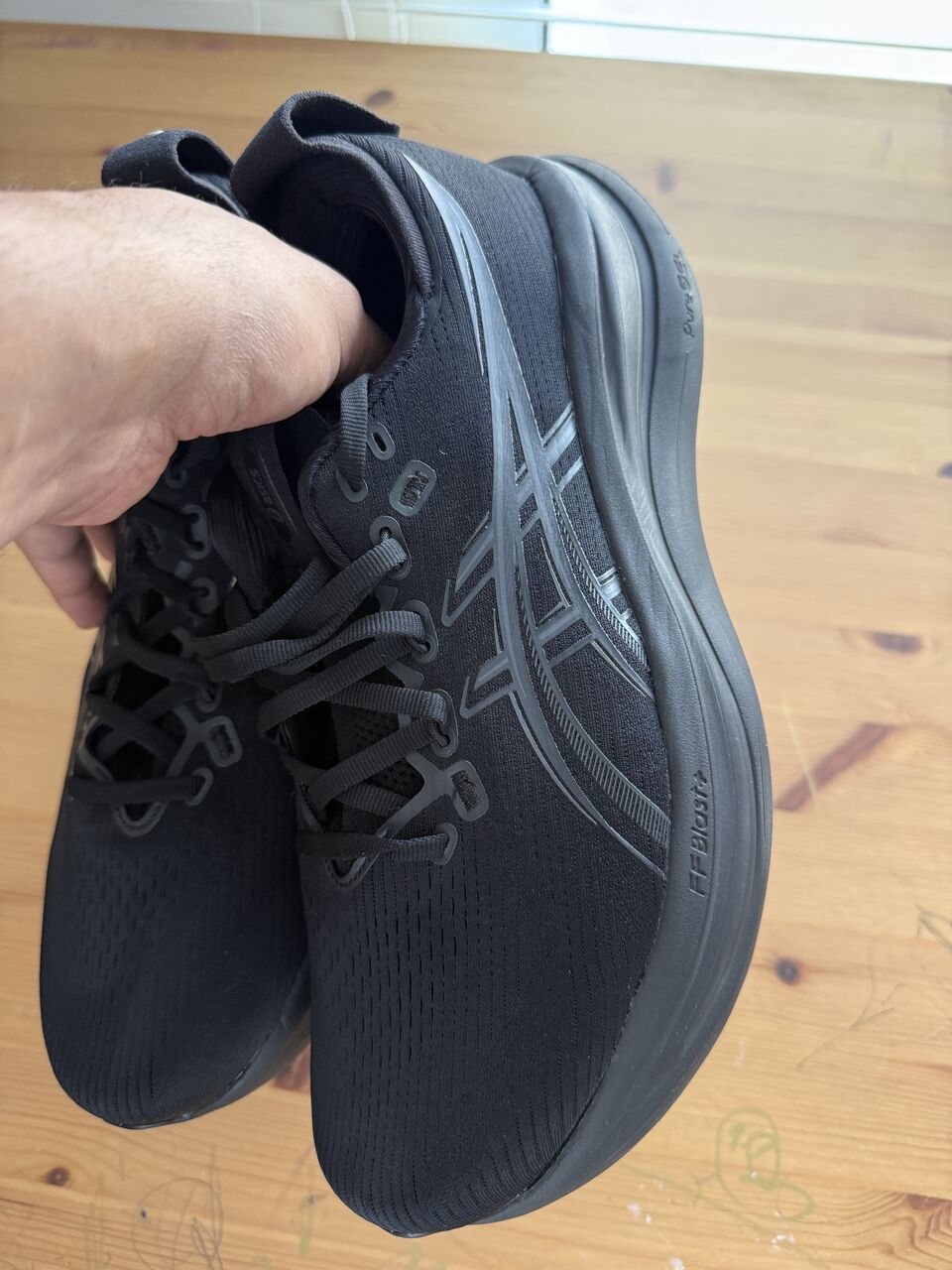 Dammam, Sporting Goods, SAR 650,  Brand New ASICS GEL-NIMBUS 28 (4E Extra Wide) &ndash; Never Used