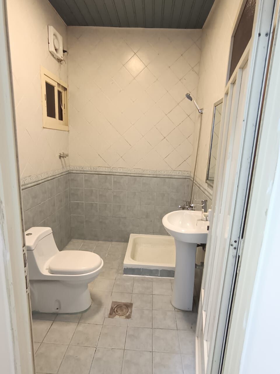 Khobar, Apartments, Flats, Houses & Villas, SAR 850/month,  Furnished,  Single Room And Bedspace Available For Working Professionals And Bachelors Only