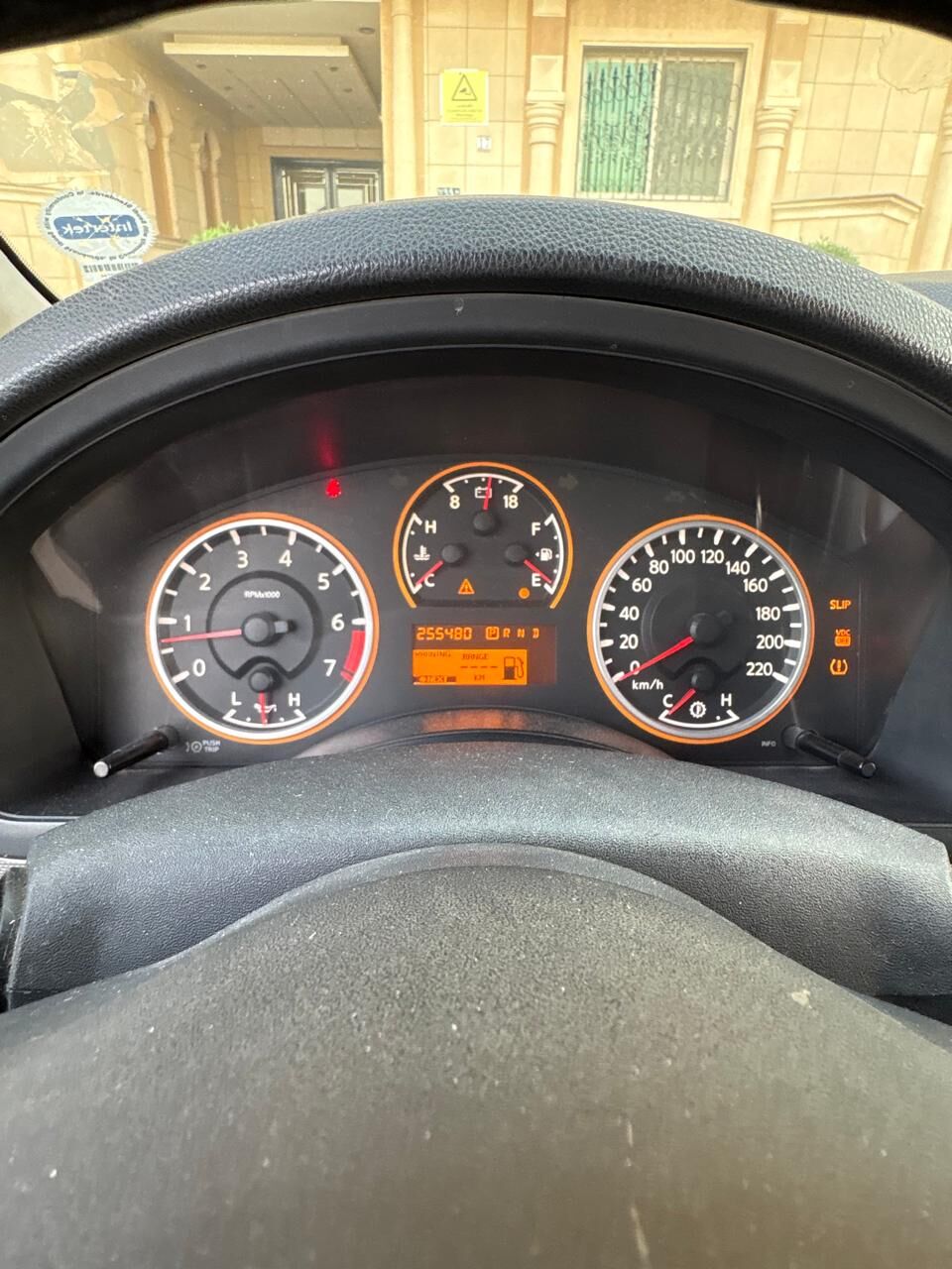 Riyadh, Vehicles, Cars & Trucks , SAR 20000,  Nissa Armada,  2008,  Automatic,  255500 KM,  Nissan Armada 2nd Owner (1st Owner Is Brother)