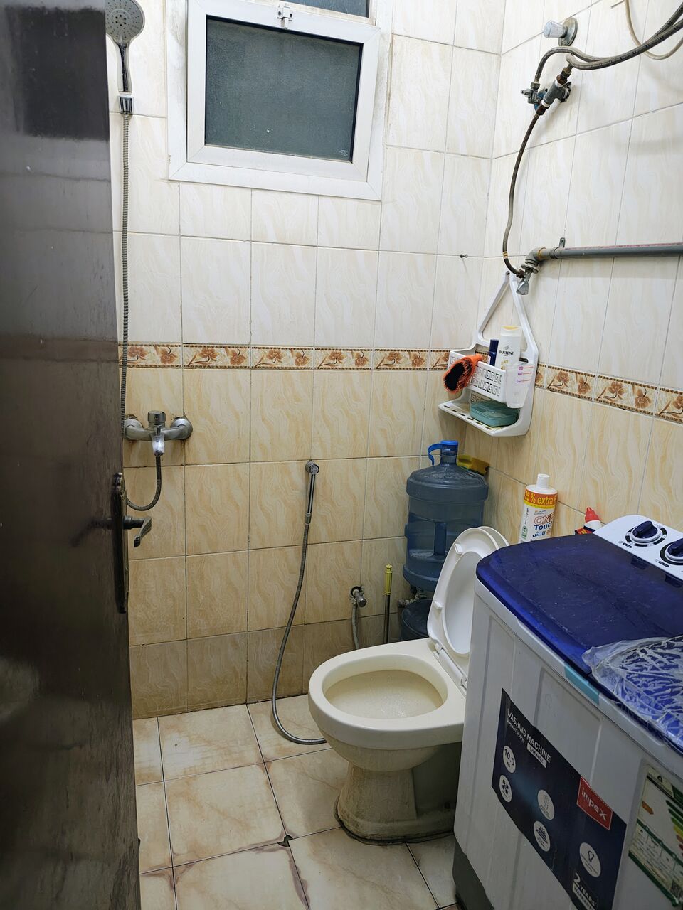 Al Iskan, Apartments, Flats, Houses & Villas, SAR 1000/month,  Furnished,  1 BR,  One Room For Rent In A 2 Room Apartment.