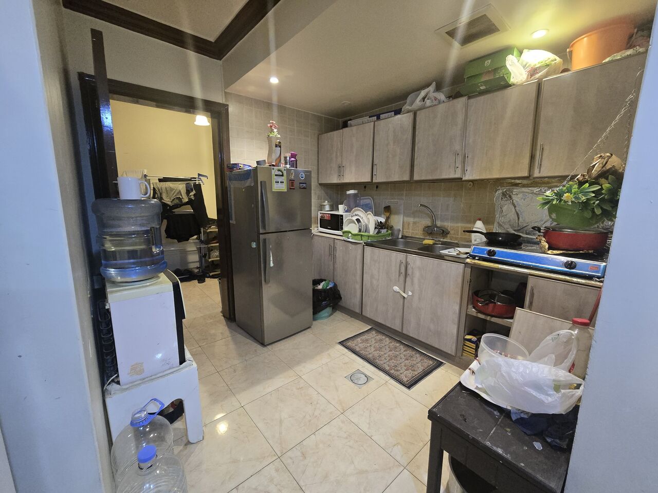 Al Malaz, Apts/Flats Wanted, SAR 1400/month,  Furnished,  3 BR,  Fully Furnished Single Bedroom Available For One Person  From 1st September.