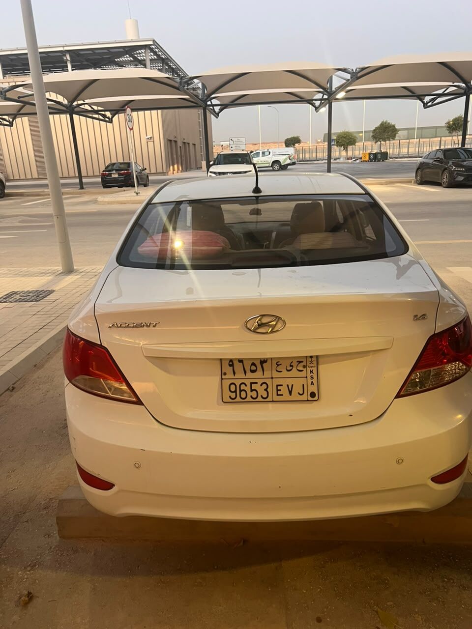Riyadh, Vehicles, Cars & Trucks , SAR 27000,  Hyundai Accent 1.6L,  2017,  Automatic,  190000 KM,   Accident Free Vehicle