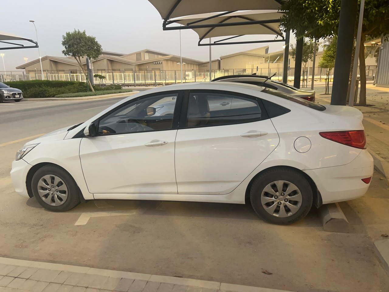 Riyadh, Vehicles, Cars & Trucks , SAR 27000,  Hyundai Accent 1.6L,  2017,  Automatic,  190000 KM,   Accident Free Vehicle