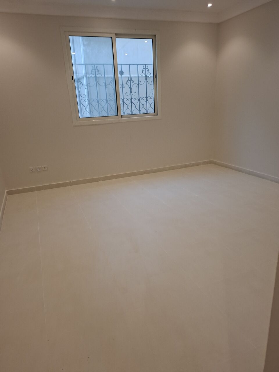 Khobar, Rooms for Rent, SAR 1100/month,  25 Sq. Meter,  Bachelor Filipino ONLY, Big Newly Renovated Room With New Split AC, Lavatory & Bathroom
