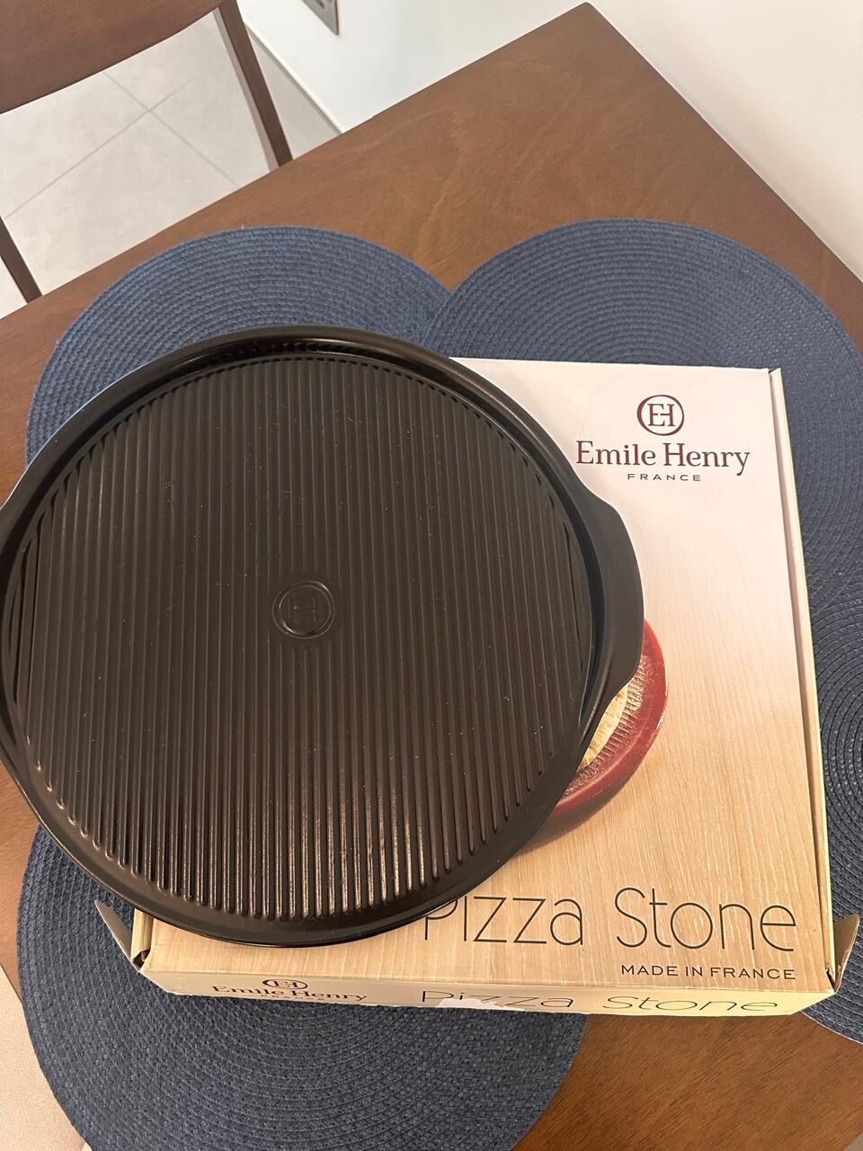 Jeddah, Household Items, SAR 150,  Pizza Stone - Emile Henry (Made In France)