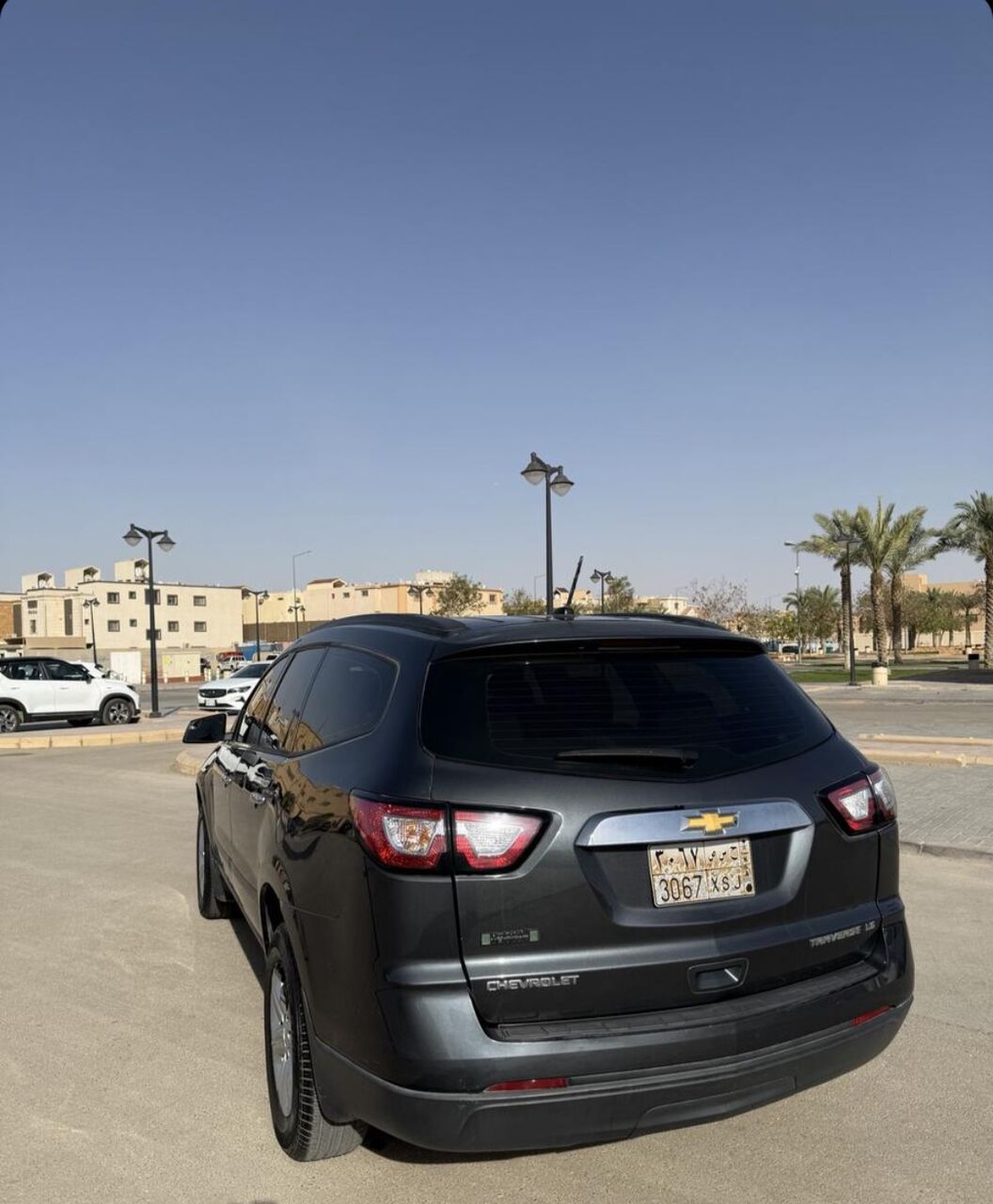 Riyadh, Vehicles, Cars & Trucks , SAR 23000,  Chevrolet Traverse,  2014,  Automatic,  201000 KM,    LS &ndash; Spacious, Reliable & Family Ready