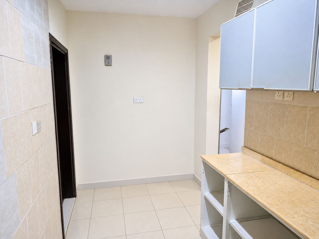 Al Khalidiyah, Apartments, Flats, Houses & Villas, SAR 1670/month,  2 BR,  2 Bed Apartment For 6 Months Only 10,000SR