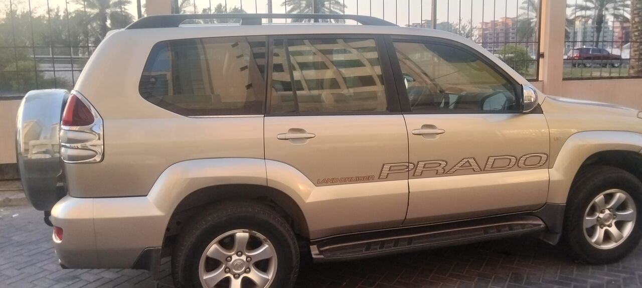 Manama, Vehicles, Cars & Trucks , BHD 3600,  Toyota Prado VX Middle Option Very Good Condation V6 Single Ownar,  2006,  Automatic,  200000 KM,