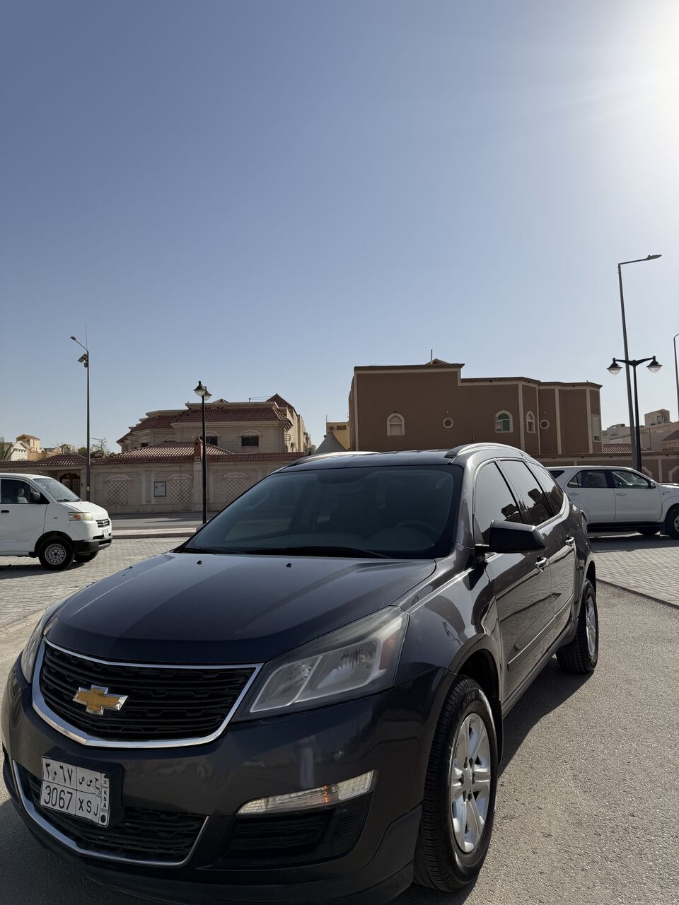 Riyadh, Vehicles, Cars & Trucks , SAR 23000,  Chevrolet Traverse,  2014,  Automatic,  200890 KM,   LS  For Sale