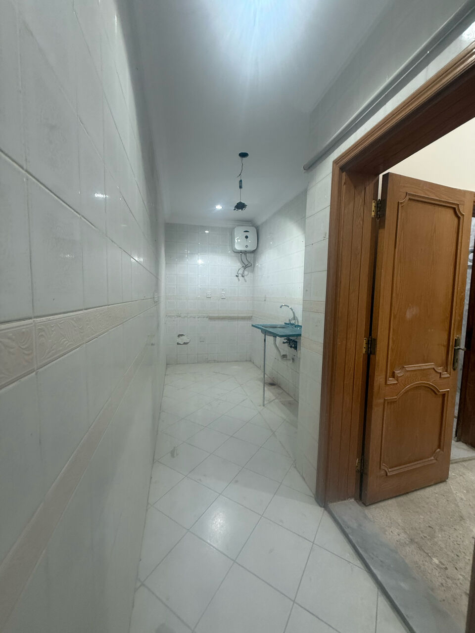 Al Sharafeyah, Apartments, Flats, Houses & Villas, SAR 1/month,  4 BR,  Spacious Unfurnished 4-Bedroom Flat With Underground Parking &ndash; Jeddah