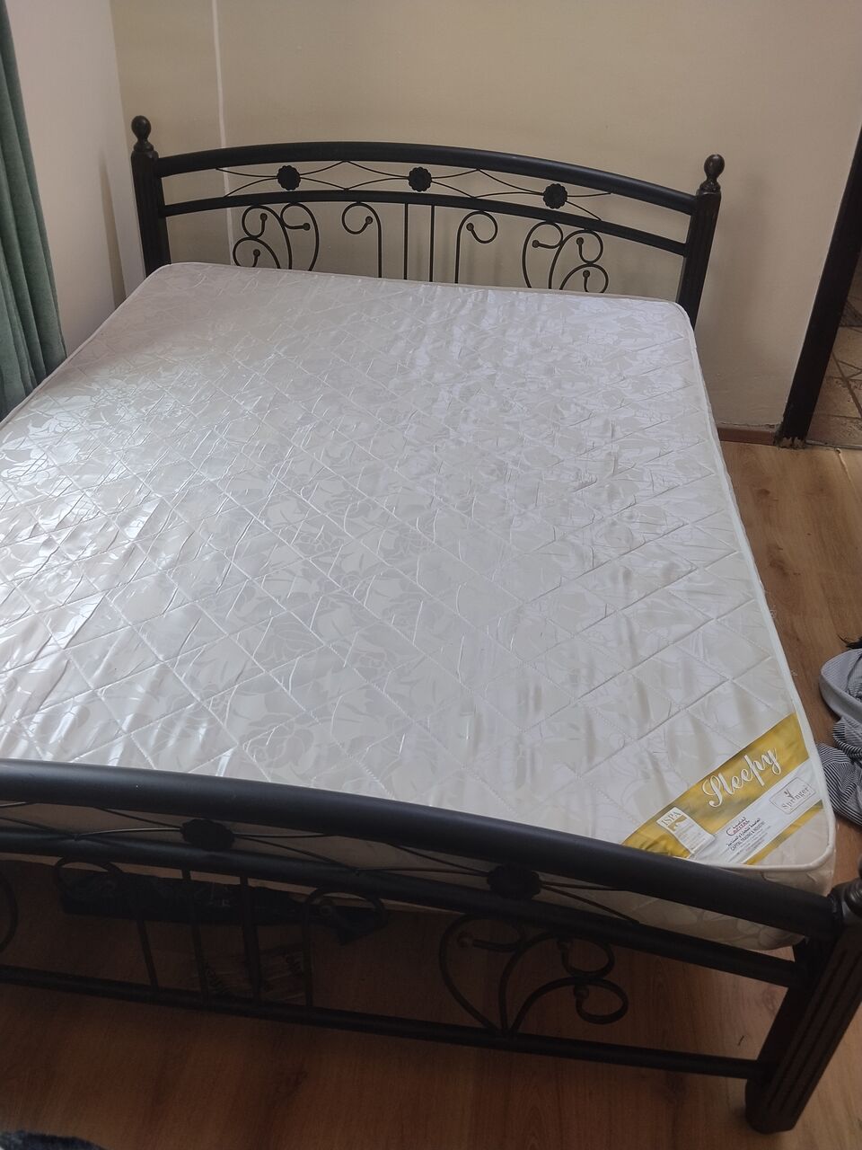 Hoora, Household Items, BHD 40,  Bed & Mattress