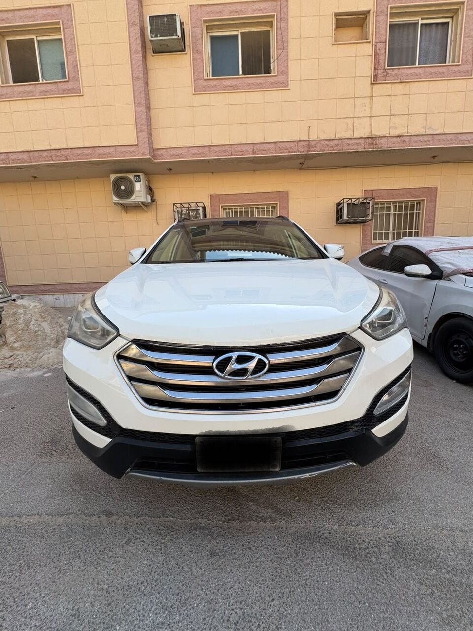 Riyadh, Vehicles, Cars & Trucks , SAR 30000,  Hyundai Santa Fe,  2013,  Automatic,  360000 KM,