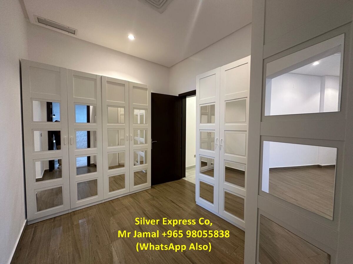 Funaitees, Apartments, Flats, Houses & Villas, KWD 1000/month,  3 BR,  500 Sq. Meter,  500 Meter Ground Villa Floor With Garden In Finatees.
