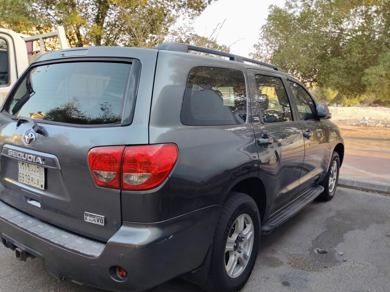 Dammam, Vehicles, Cars & Trucks , SAR 40000,  Toyota Sequoia,  2012,  Automatic,  505000 KM,    For Sale