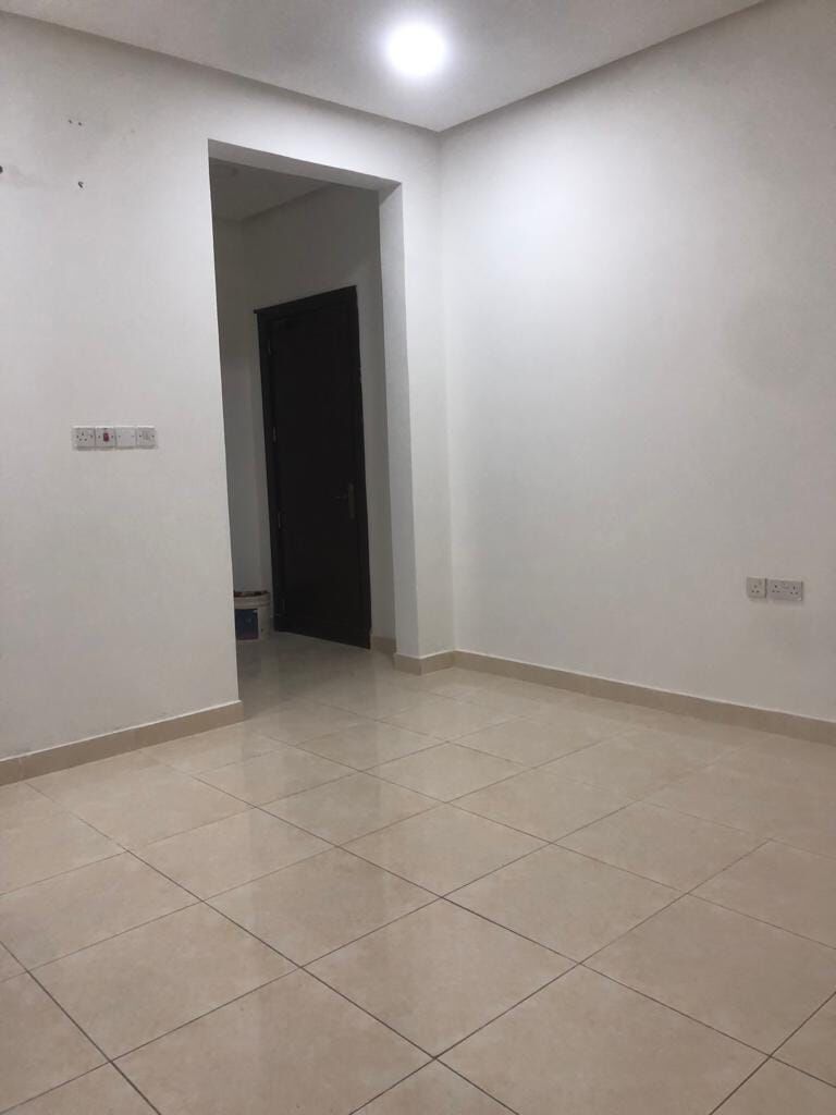 Busaiteen, Apartments, Flats, Houses & Villas, BHD 150/month,  Studio,  Studio For Rent In Busaiteen